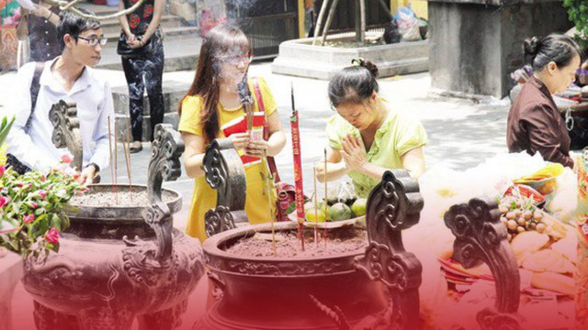 Should pregnant women go to pagodas at the beginning of the year? What needs to be avoided?