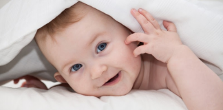 Bố họ Trần đặt tên con trai là gì để bé luôn được bình an?