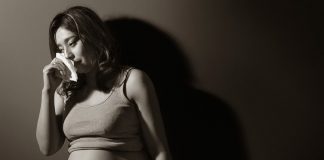 Nhà có đám tang bà bầu kiêng gì? Những điều kiêng kỵ cần tránh