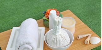 Mách mẹ 7 cách làm muối chườm bụng sau sinh vô cùng hiệu quả