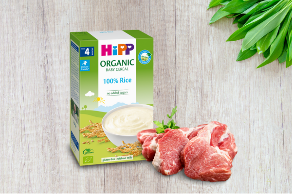 Chế biến bột ăn dặm Hipp vị mặn với thịt bò, thịt lợn khiến bé thích mê New