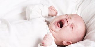 Trẻ bị sài nguyên nhân do đâu? Tuyệt chiêu chữa sài cho bé hiệu quả? tre-bi-sai