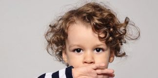 Tại sao nên bổ sung DHA cho bé chậm nói? Có hiệu quả không?