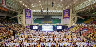 Gần1500 em bé lập kỷ lục bé bò Việt Nam tại Festival mẹ bầu và em bé 2024