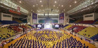 750 mẹ bầu tham gia đồng diễn Yoga tại Festival Mẹ bầu và Em bé 2024 Hà Nội