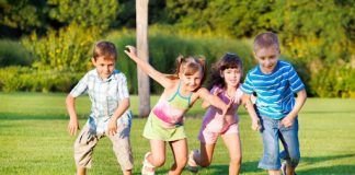 Những trò chơi giúp bé phát triển toàn diện