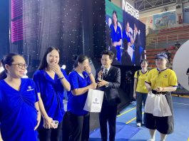 MC Trường Giang “khuấy đảo” Đồng diễn Yoga tại Festival Mẹ Bầu và Em Bé 2024 Hồ Chí Minh