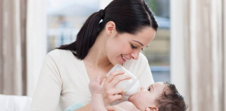 Hướng dẫn tư thế cho con bú đúng cách giúp mẹ thoải mái