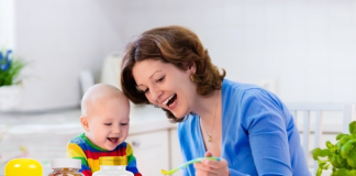 Hướng dẫn mẹ bổ sung vitamin tổng hợp cho bé đúng cách