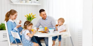 Cách giúp trẻ ăn dặm ngon miệng bằng các dòng thực phẩm bổ sung