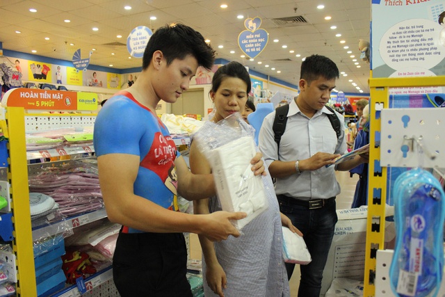 Các ông bố hoá siêu nhân mang theo thông điệp ý nghĩa - Ảnh 5. Các ông bố hoá siêu nhân mang theo thông điệp ý nghĩa - Ảnh 5.
