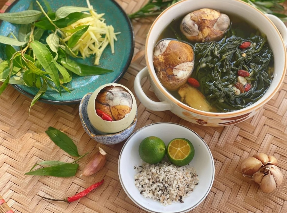 sau-sinh-an-duoc-trung-vit-lon-khong-1