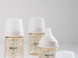 Có nên mua bình sữa Moyuum PPSU thế hệ 3 cho bé sơ sinh không?