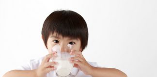 Cách đổi từ sữa cũ sang Aptamil Cesarbiotik an toàn – mẹ không nên bỏ qua