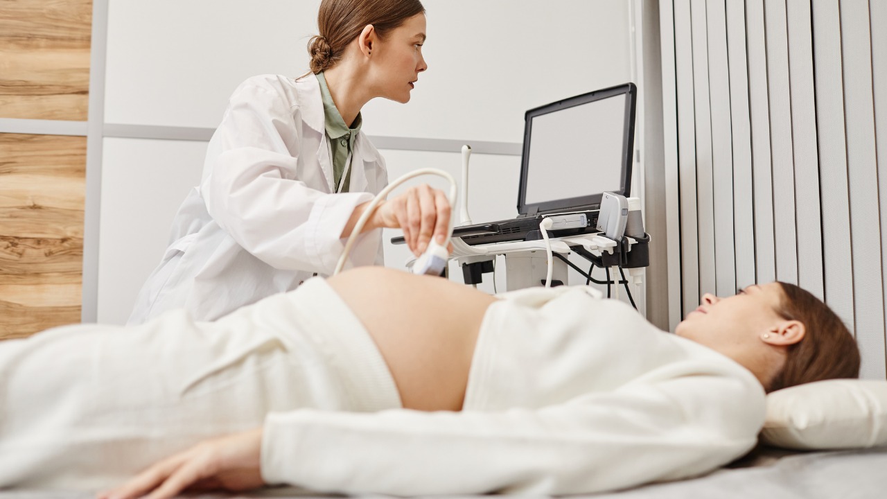 co-tu-cung-ngan-co-dai-ra-duoc-khong-4