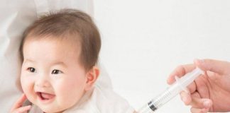 Trẻ bị cúm A phải làm sao khi con sốt, ho, mệt? Check-list từng bước cho bố mẹ