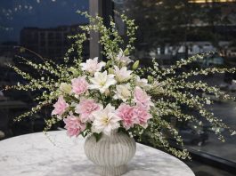 Cắm hoa tuyết mai với hoa gì đẹp ngày Tết? Gợi ý phối tuyết mai với hoa ly sang và hài hòa