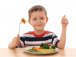 Tăng cân ở trẻ sơ sinh thế nào là chuẩn? Những điều cần lưu ý tang-can-o-tre-so-sinh