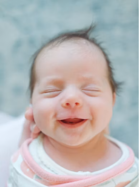 Bé thoải mái, da khỏe mạnh sau khi được chăm sóc đúng cách