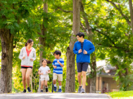 Khám phá chiều cao chuẩn bé trai, bé gái theo độ tuổi: Liệu con bạn có đang bắt kịp đà tăng trưởng?