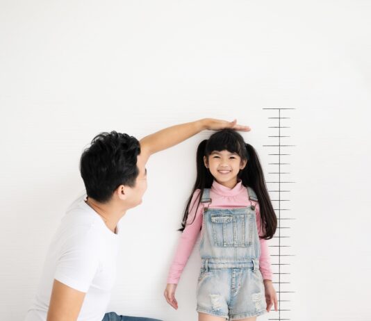 Nhu cầu canxi ở trẻ mẹ nên biết: Không phải cứ nhiều là tốt! nhu-cau-cãni-o-tre-me-nen-biet-1