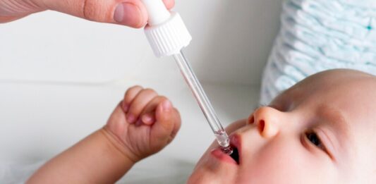Bổ sung vitamin cho trẻ nhỏ: những điều cha mẹ nên nắm rõ trước khi bắt đầu bo-sung-vitamin-cho-tre-nhung-dieu-ba-me-can-nam-ro-truoc-khi-bat-dau-3