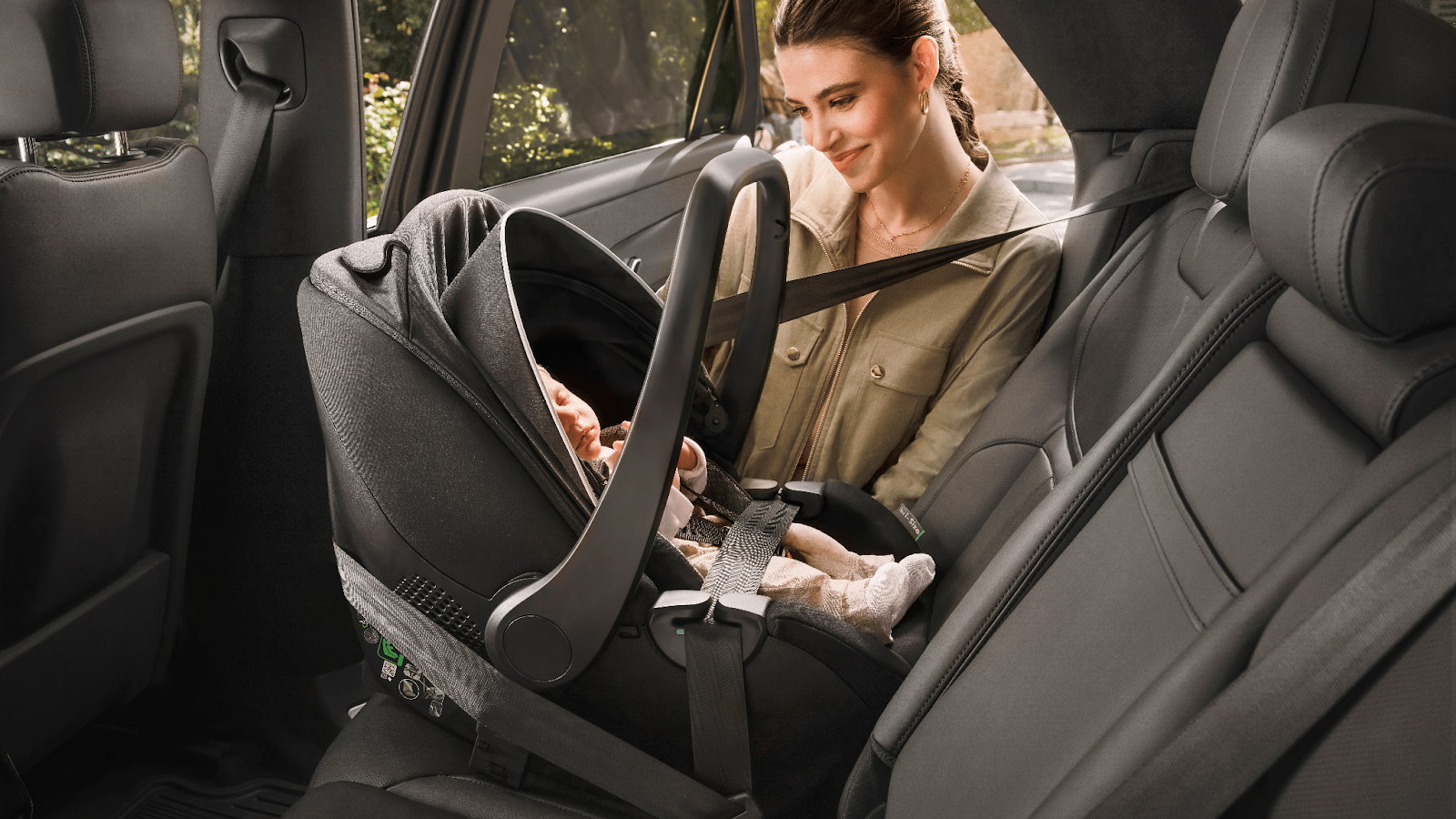cach-lap-ghe-ngoi-o-to-khong-co-isofix-bang-day dai-an-toan-3