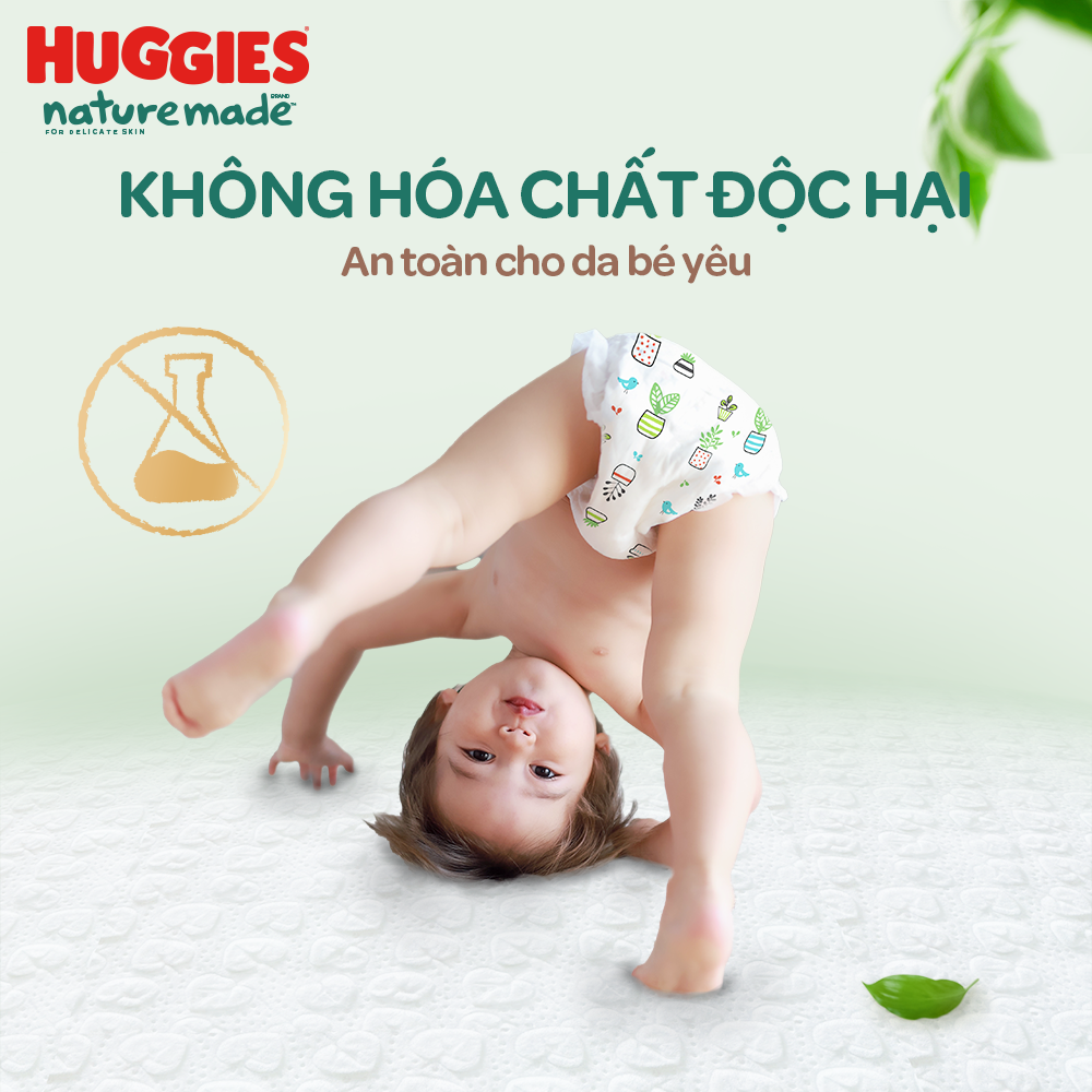 Huggies-platinum-naturemade-nang-niu-lan-da-be-tu-nhung-dieu-nho-nhat
