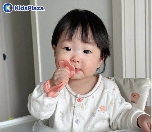 Gặm nướu Moyuum nhỏ mà “có võ”, vì sao bé mê tít? gam-nuou-moyuum-nho-ma-co-vo-2